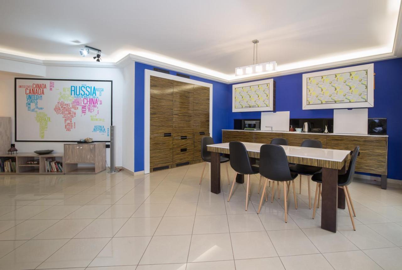 Spacious Modern With Great Rooftop View * Athens