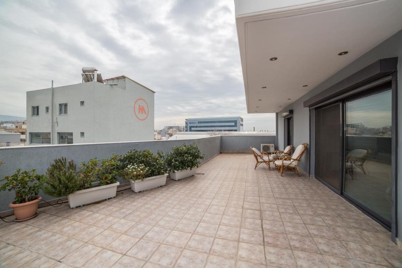 Apartment Spacious Modern With Great Rooftop View Athens